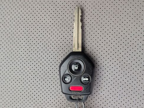 Used 2017 Subaru Forester 2.5i Limited image 37