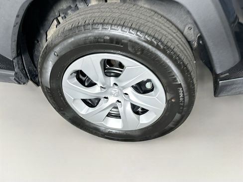 Used 2024 Toyota RAV4 LE image 11