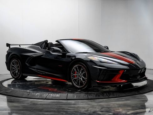 Used 2023 Chevrolet Corvette Stingray Premium Conv w/ Z51 Performance Package image 26