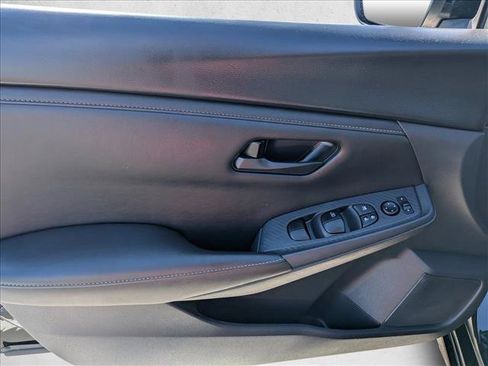 Used 2024 Nissan Sentra S FWD image 10