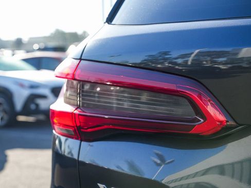 Used 2020 BMW X5 xDrive40i w/ Luxury Seating Package image 9