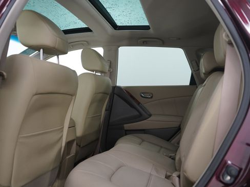 Used 2014 Nissan Murano LE w/ Platinum Edition Package AWD/4WD image 19