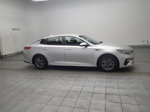 Used 2020 Kia Optima LX FWD image 11