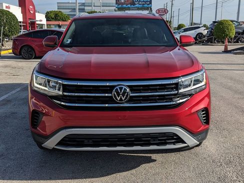 Used 2023 Volkswagen Atlas Cross Sport SE image 7