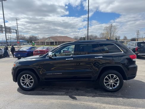Used 2014 Jeep Grand Cherokee Limited w/ Trailer Tow Group IV AWD/4WD image 3