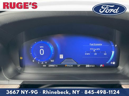 Used 2020 Ford Explorer Platinum w/ Premium Technology Package image 21