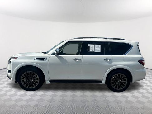 Used 2024 Nissan Armada Platinum w/ Captain's Chairs Package RWD image 8