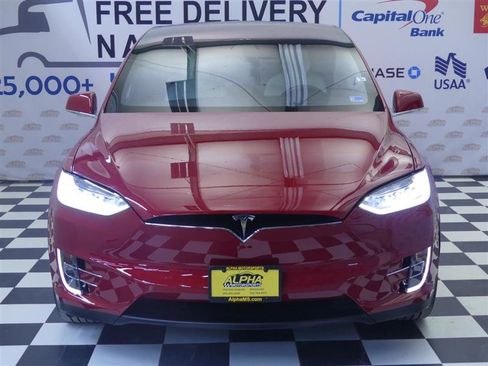 Used 2017 Tesla Model X 100D AWD/4WD image 2
