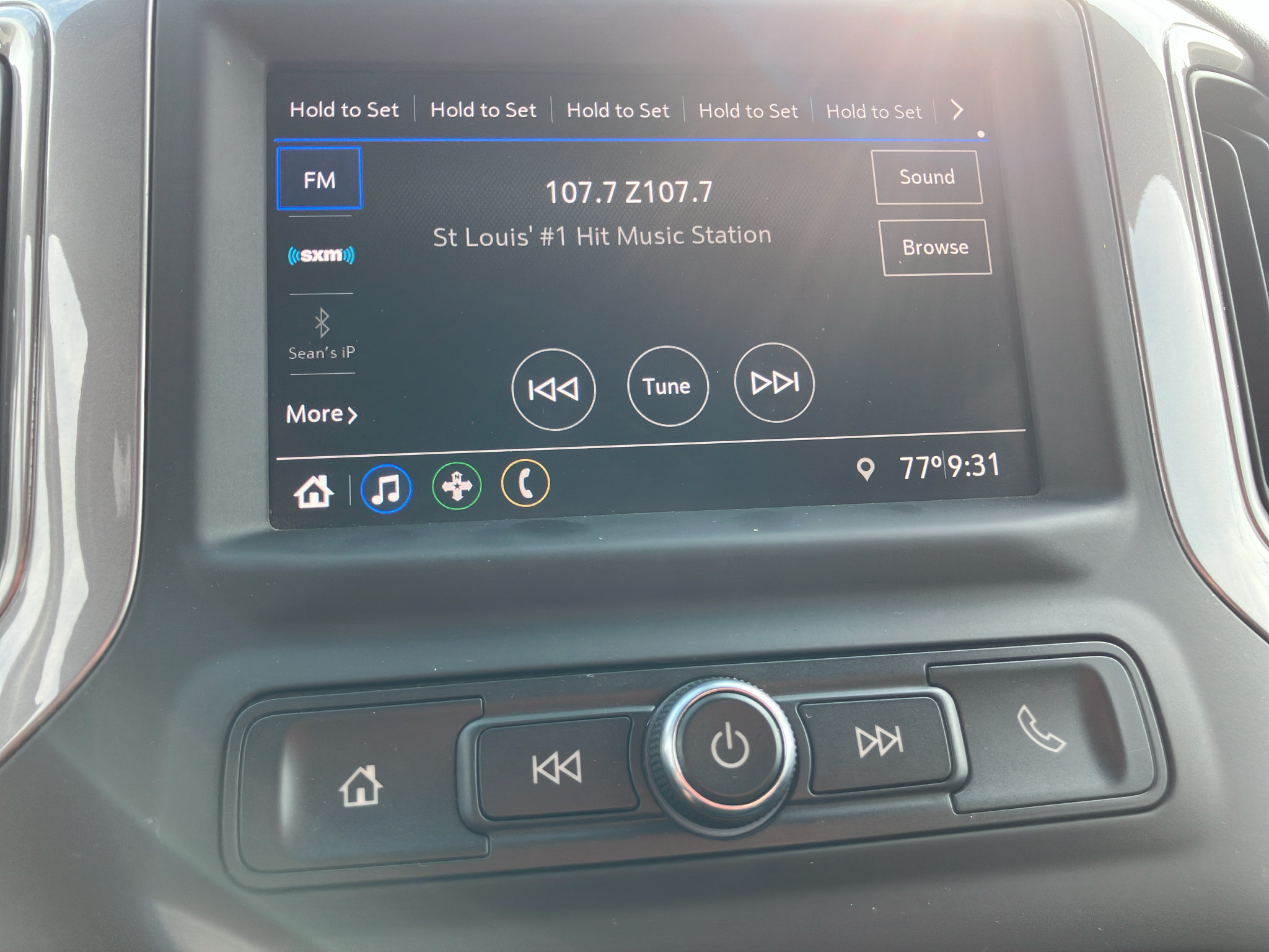 Used 2022 Chevrolet Silverado 1500 Custom w/ LPO, Dark Essentials Package AWD/4WD image 18