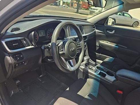Used 2019 Kia Optima LX FWD image 11