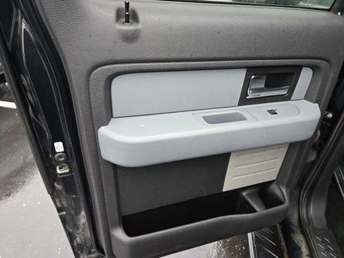 Used 2013 Ford F150 XLT w/ XTR Pkg image 33