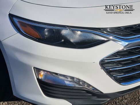 Used 2024 Chevrolet Malibu LT image 9