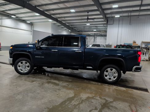 Used 2020 Chevrolet Silverado 2500 LTZ image 5
