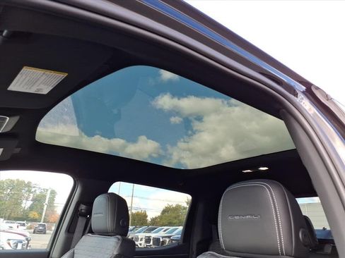 New 2025 GMC Sierra EV Denali image 16