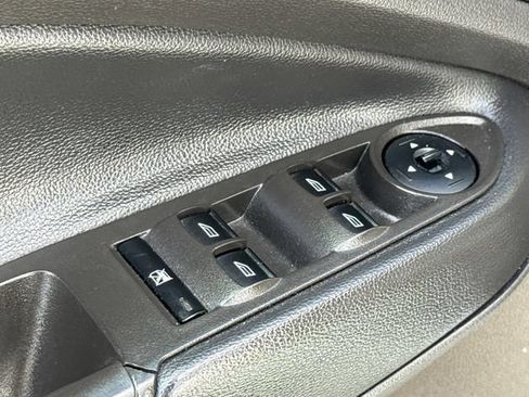 Used 2019 Ford Escape S FWD image 19