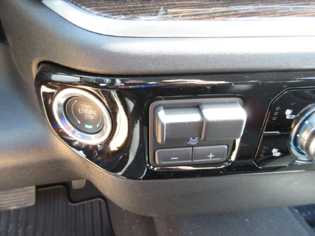 New 2026 GMC Sierra 3500 SLE w/ SLE Value Package AWD/4WD image 21