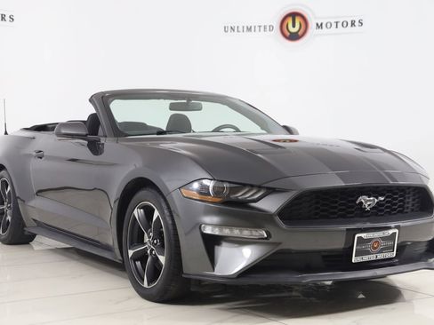 Used 2020 Ford Mustang Convertible RWD image 22