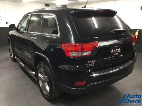 Used 2013 Jeep Grand Cherokee Limited w/ Luxury Group II image 7