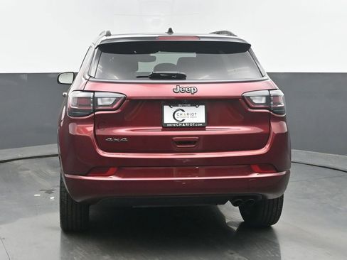 Used 2022 Jeep Compass High Altitude AWD/4WD image 5
