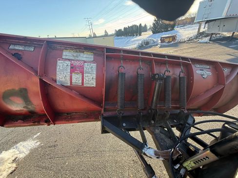 Used 2005 Ford F450 4x4 Regular Cab Super Duty image 7