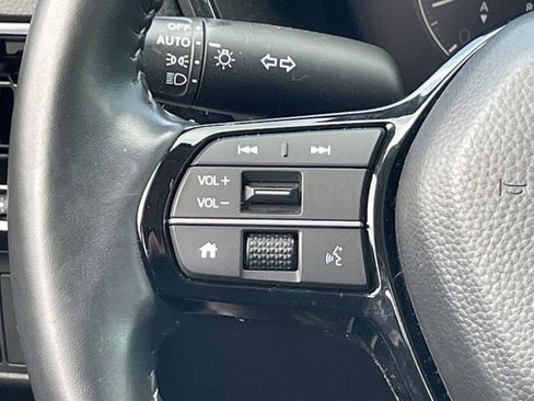 Used 2023 Honda CR-V EX-L image 12