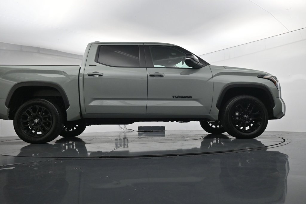 Used 2026 Toyota Tundra Limited AWD/4WD image 38
