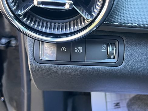 New 2026 Chevrolet Equinox LT w/ Safety and Technology Package image 18