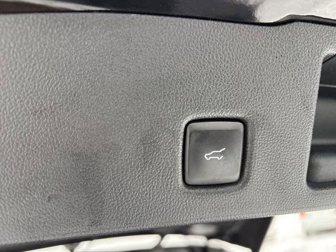 Used 2024 Ford Escape ST-Line image 36