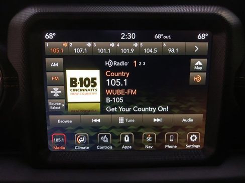 Used 2021 Jeep Wrangler Unlimited Sahara image 20