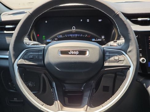 Certified 2026 Jeep Grand Cherokee L Limited w/ Limited Altitude Package AWD/4WD image 26