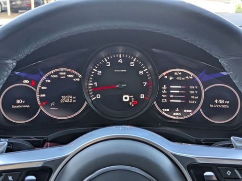 Certified 2023 Porsche Cayenne Coupe image 16