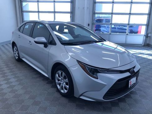 Certified 2025 Toyota Corolla LE image 35