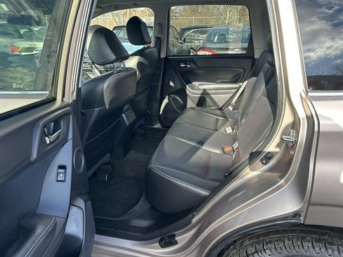 Used 2015 Subaru Forester 2.5i Limited image 11