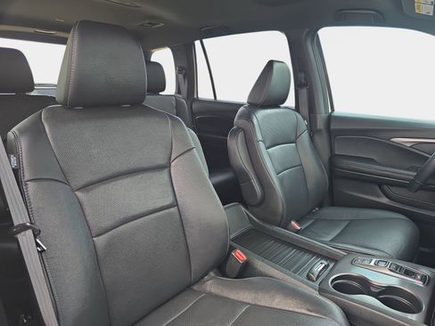 Certified 2023 Honda Passport EX-L image 12