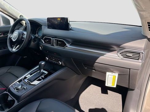 New 2025 MAZDA CX-5 AWD 2.5 S w/ Premium Plus Pkg image 14