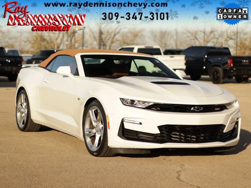 Used 2020 Chevrolet Camaro SS image 1