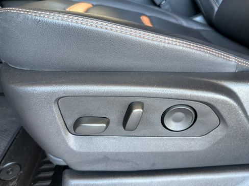 Certified 2025 GMC Sierra 1500 AT4 AWD/4WD image 12