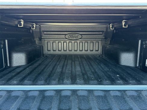 Used 2022 Ford Maverick XLT image 19