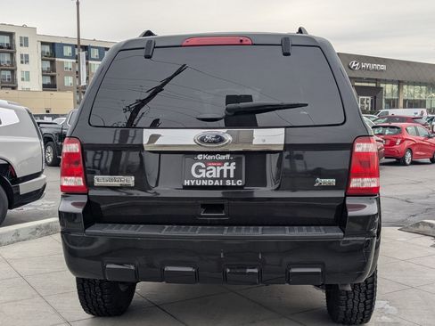 Used 2011 Ford Escape Limited image 5