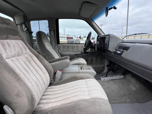 Used 1994 Chevrolet Silverado 2500 4x4 Extended Cab image 52