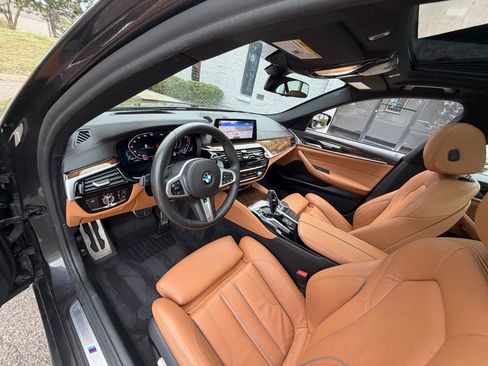 Used 2020 BMW 540i xDrive w/ M Sport Package image 14