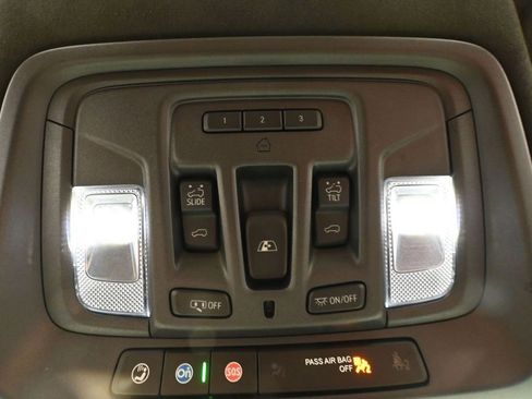 Used 2024 GMC Sierra 1500 Denali Ultimate AWD/4WD image 41