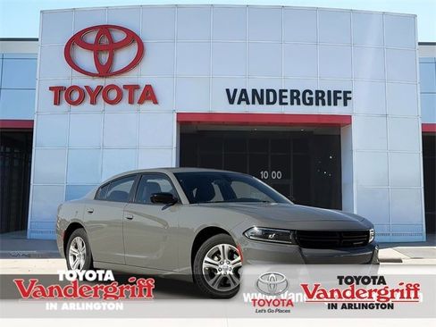 Used 2023 Dodge Charger SXT image 1