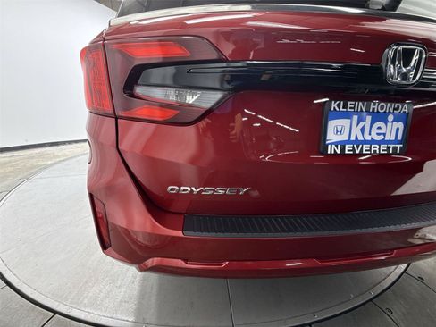 Certified 2025 Honda Odyssey Sport-L image 21