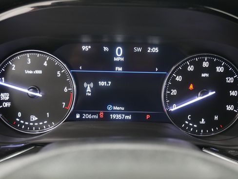 Used 2023 Buick Envision Essence w/ Sport Touring Package FWD image 18