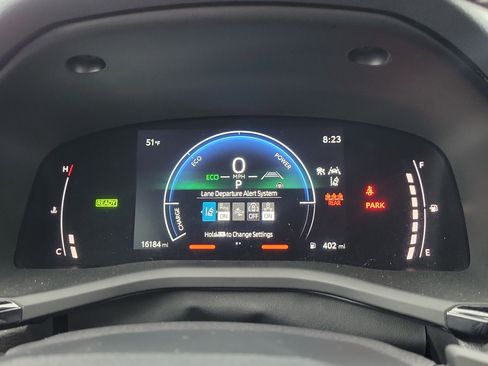 Certified 2025 Toyota Camry SE image 23