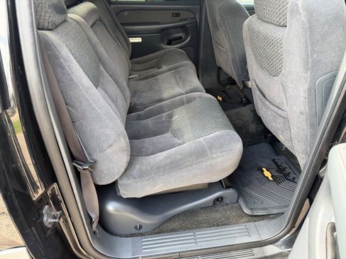 Used 2002 Chevrolet Avalanche 2WD image 13