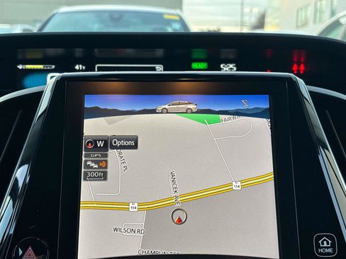 Used 2018 Toyota Prius Prime Premium w/ Carpet Mat Package image 16