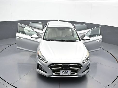Used 2018 Hyundai Sonata SE FWD image 45