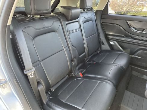 Used 2023 Lincoln Corsair Reserve w/ Equipment Group 201A image 15